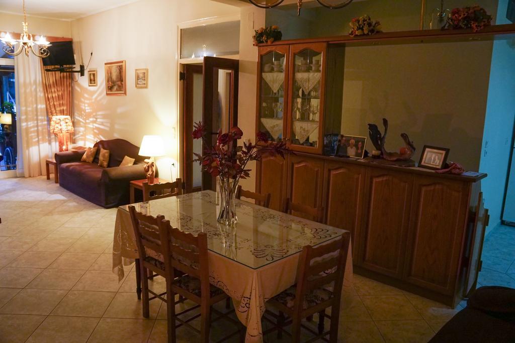 Elatos Hotel Lutrá Ipátisz Kültér fotó